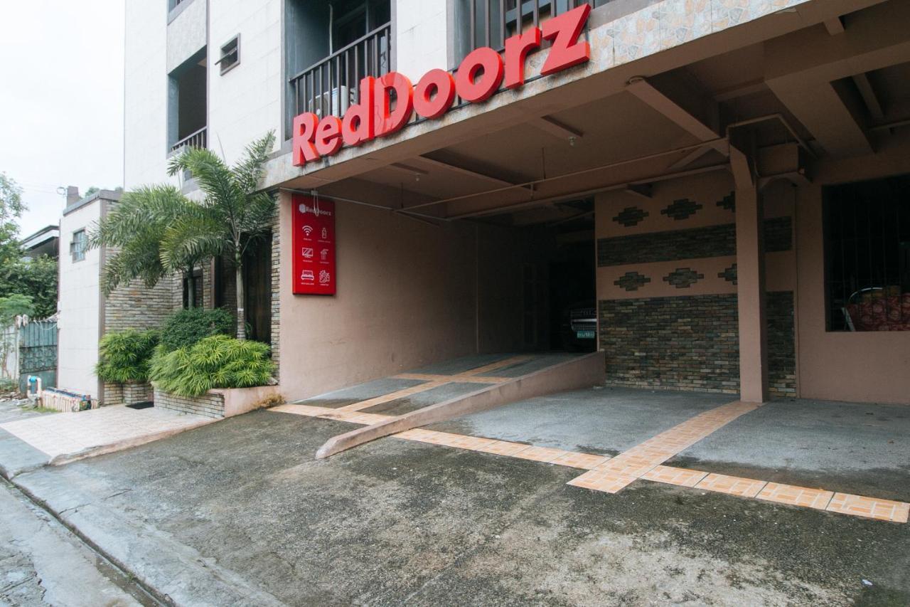 Reddoorz Plus At Canley Residential Pasig City Exterior foto