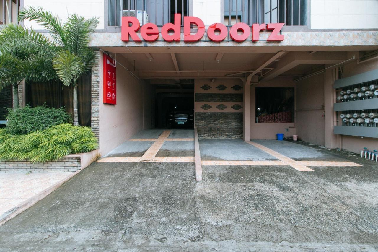 Reddoorz Plus At Canley Residential Pasig City Exterior foto