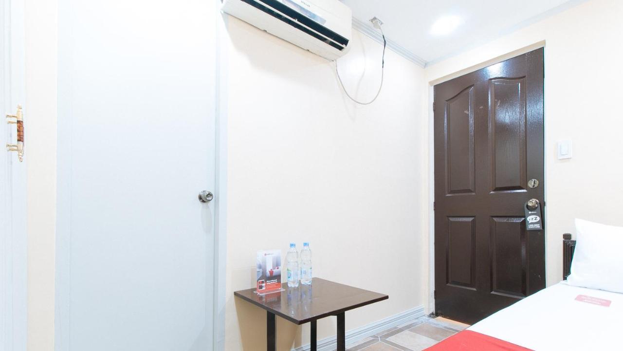 Reddoorz Plus At Canley Residential Pasig City Exterior foto